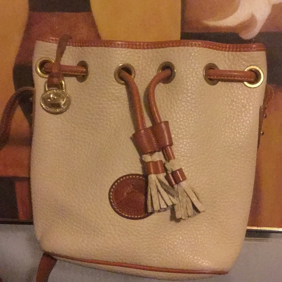 DOONEY & BOURKE Vintage Cream Bag: Cognac Tan Trim